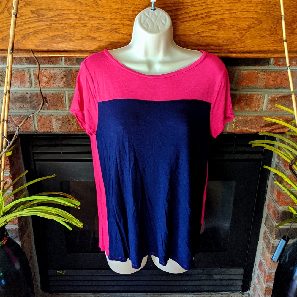 Pink and navy super soft top women size medium